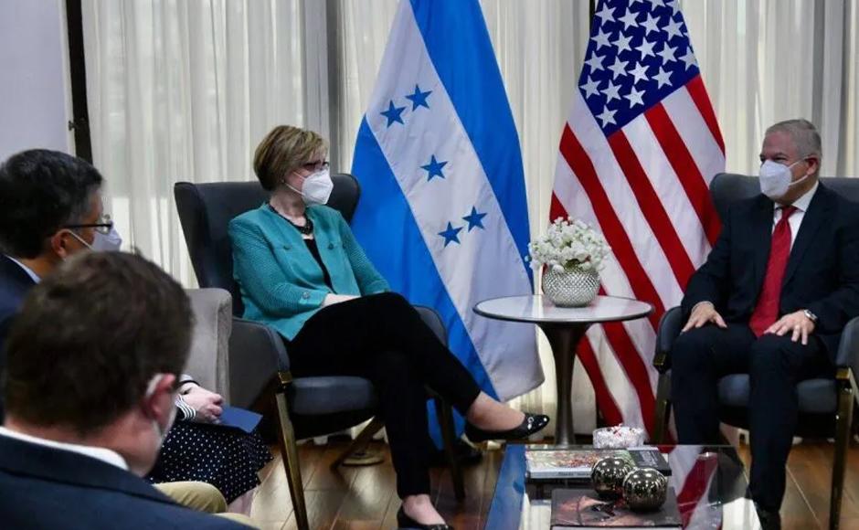Tras roce con embajadora, canciller hondureño aclara que se están fortaleciendo los vínculos con EEUU