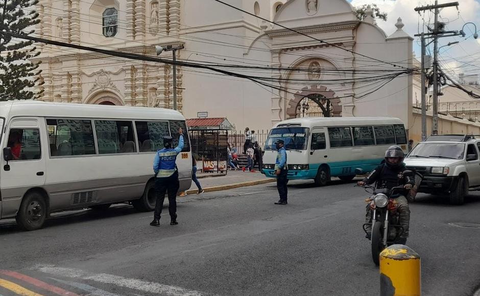 Tránsito afina medidas de orden vial durante la toma de posesión
