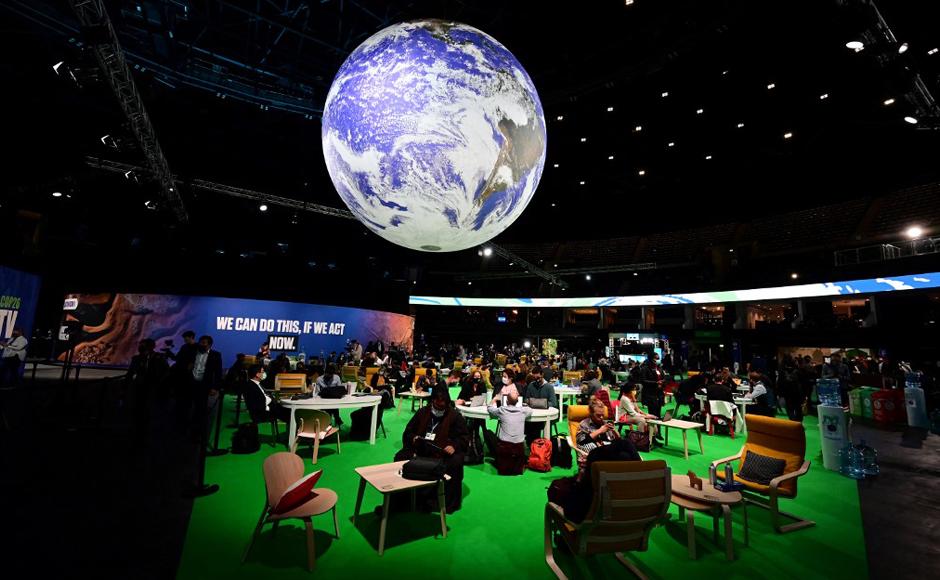 19 países prometen dejar de financiar energías fósiles fuera de sus territorios