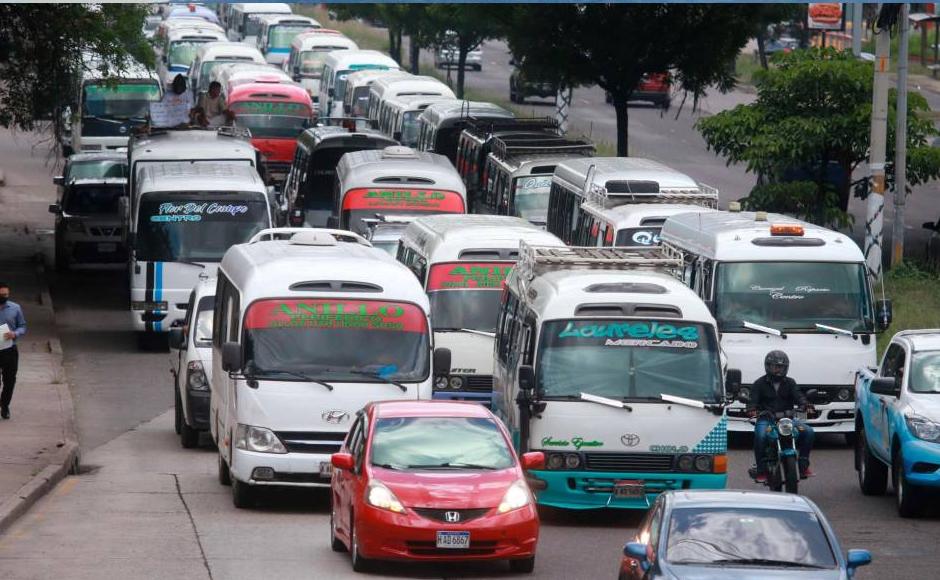 CN aprueba la creación del fondo de garantías para el transporte público
