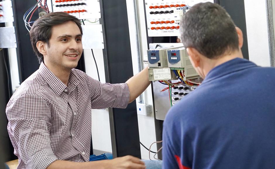 105 jóvenes talentosos tendrán la oportunidad de acceder a una educación superior de calidad en diferentes áreas de estudio fundamentales para el desarrollo del país.