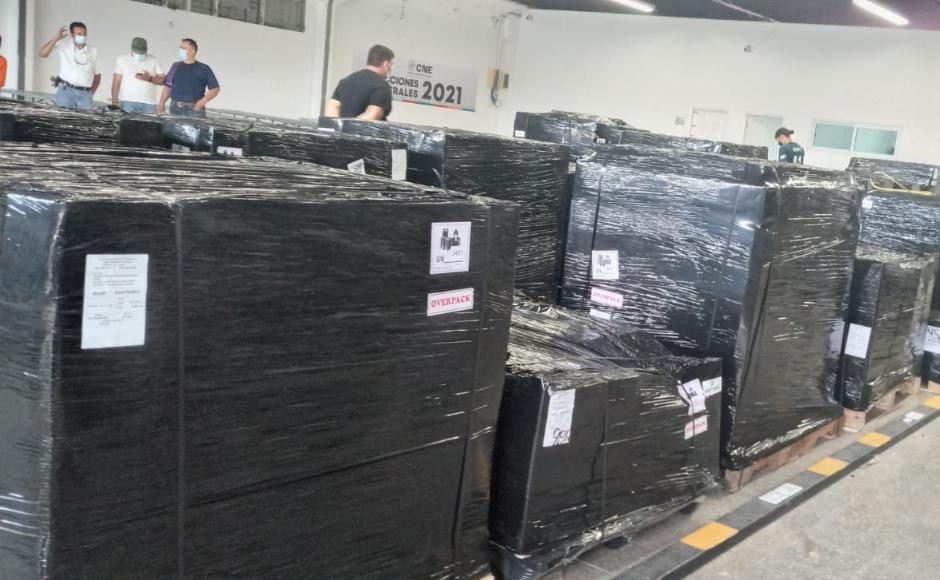 Entregan segundo lote de equipo de cómputo al CNE previo a elecciones generales
