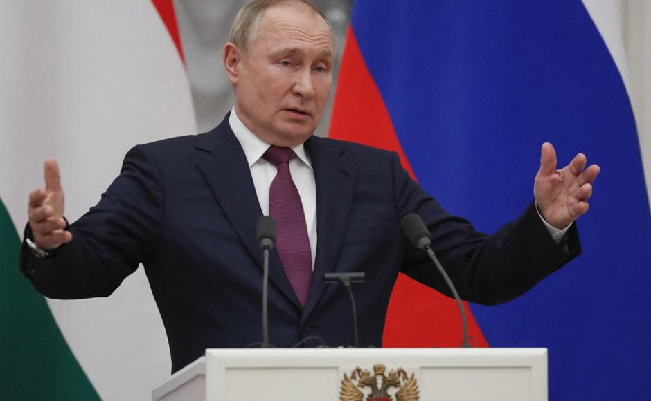 Putin arremete contra EEUU, pero dice esperar una solución a tensiones con Ucrania