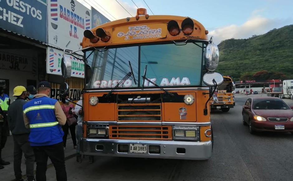 Se habilitaron líneas telefónicas para realizar denuncias a nivel nacional.