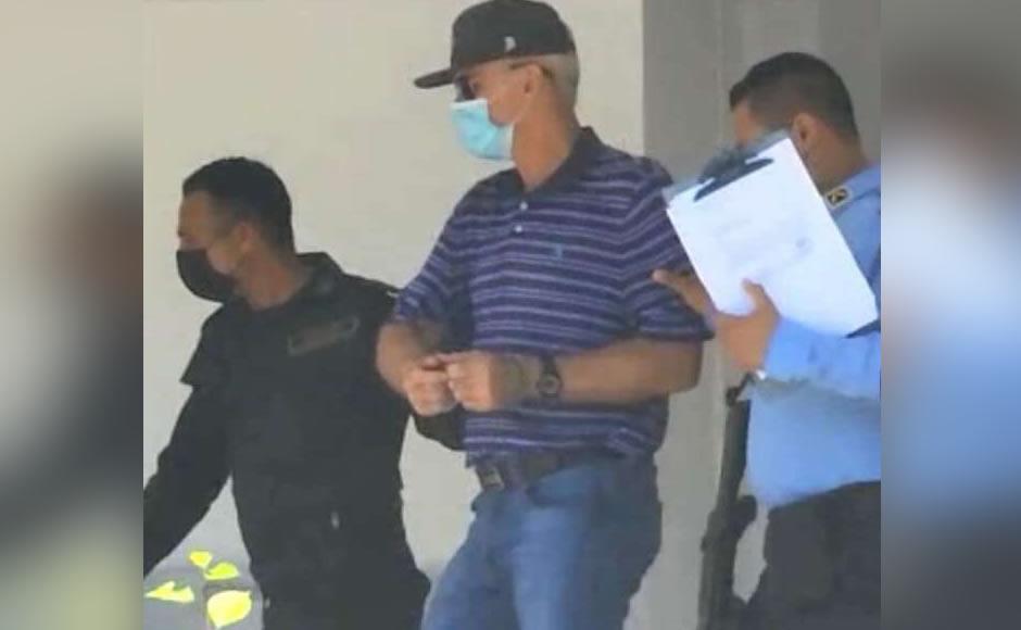 Gary Johnston seguirá en prisión por delitos sexuales