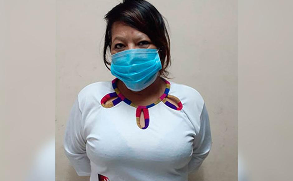 Seguirán en la cárcel empresaria y su hijo que ofrecían paquetes de viaje a España