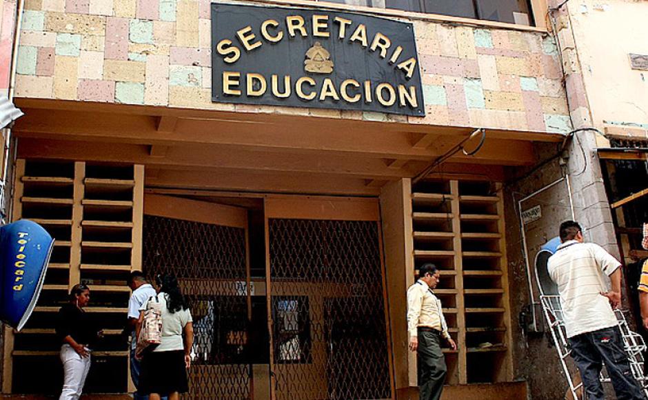 Funcionarios de Educación aún no presentan informes a la junta de transición