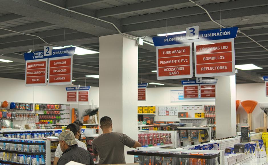 Fierros Ferretería cuenta con un formato de autoconsumo, un concepto innovador en el mercado hondureño.