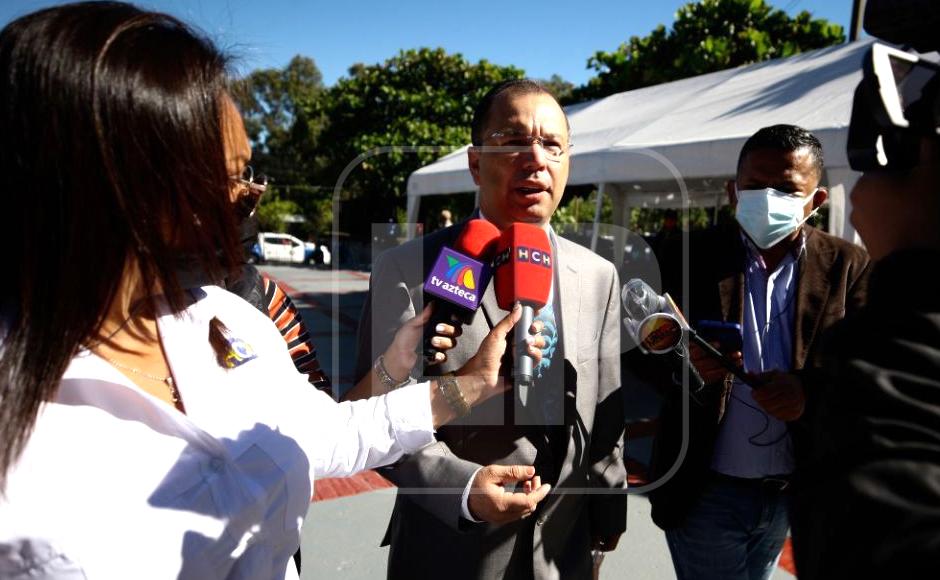 El parlamentario insiste en que es inocente de los señalamientos que le ha hecho el Ministerio Público.