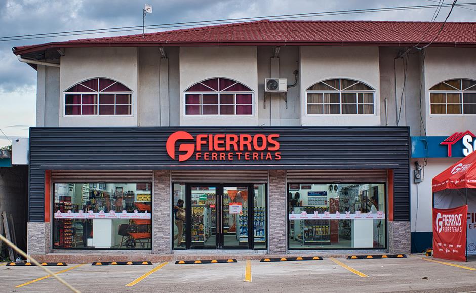 Fierros Ferreterías inaugura la primera tienda en Cucuyagua, Copán