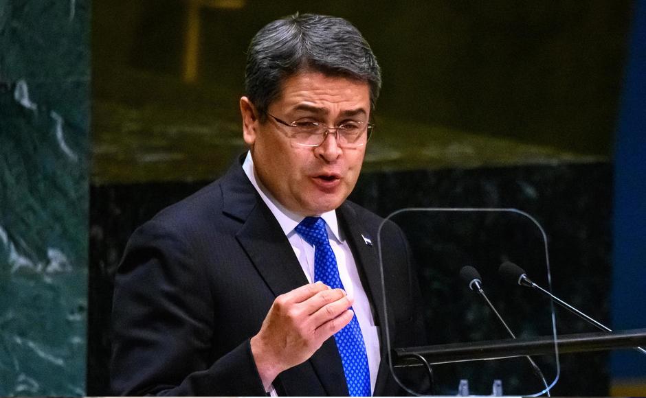 Familia no podrá tener contacto ni despedirse de Juan Orlando Hernández una vez salga de Fuerzas Especiales