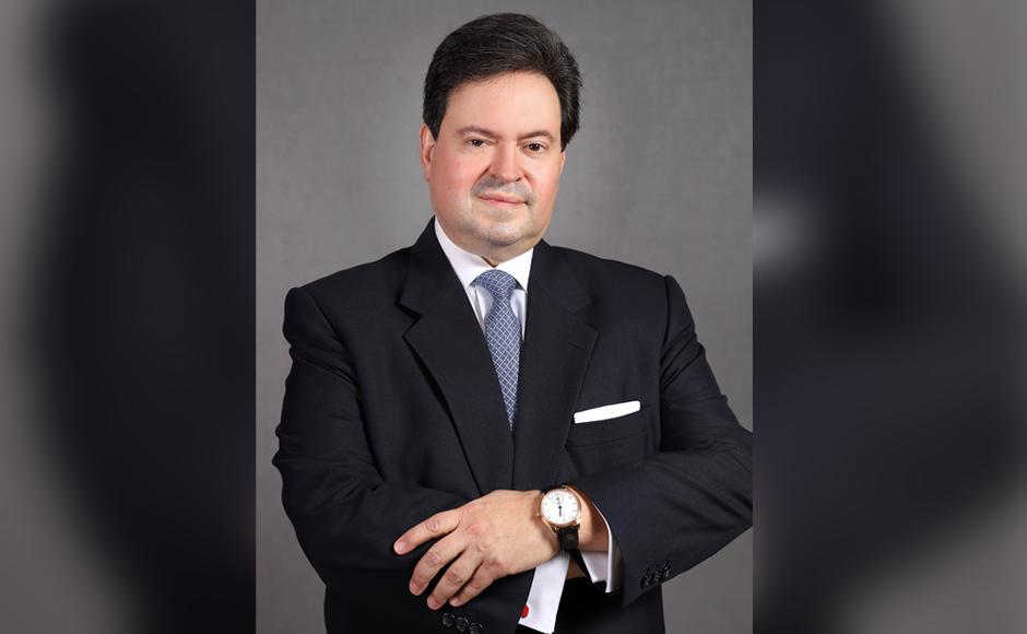 “Banco Atlántida se debe a nuestros depositantes y prestatarios, y por eso seguimos trabajando en ofrecer más servicios y apoyo para que continúen creciendo”, afirma Guillermo Bueso, presidente ejecutivo de Banco Atlántida.