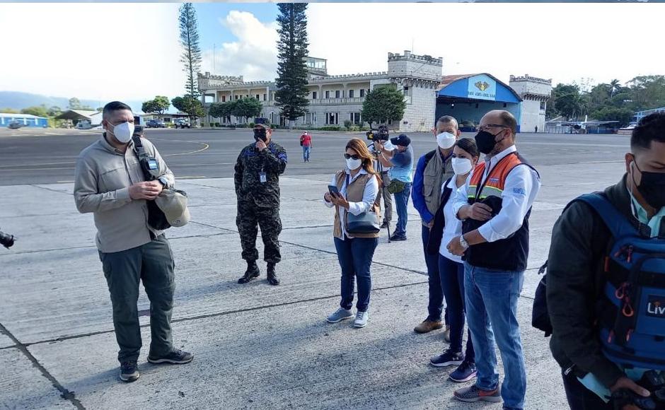 Autoridades que conforman el Sistema Nacional de Gestión de Riesgo (Sinager) informaron sobre los avances de los trabajos realizados en esa isla caribeña.