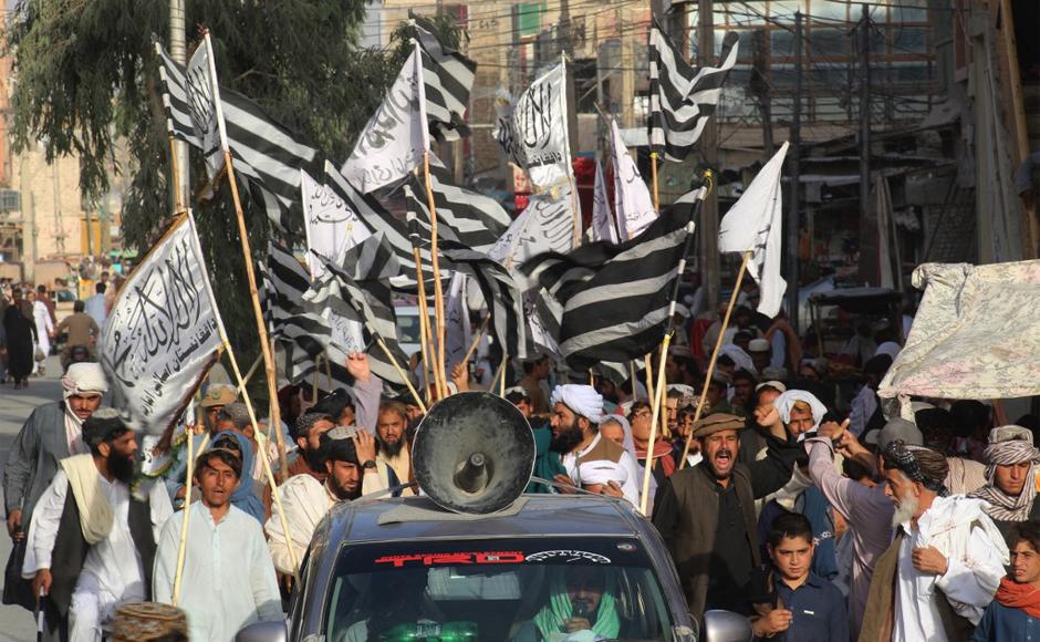 Pakistán lleva a cabo conversaciones de “paz” con los talibanes de su territorio