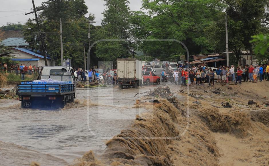 Fuertes lluvias afectan a San Pedro Sula y alrededores