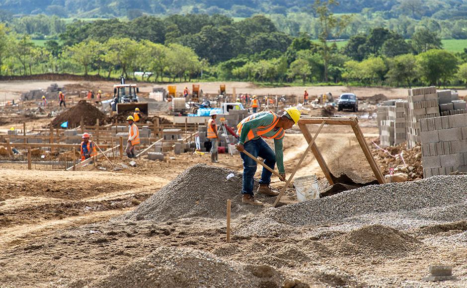 En la “Residencial Dos Caminos” avanzan en la actualidad protocolos de verificación para garantizar la calidad de las obras.