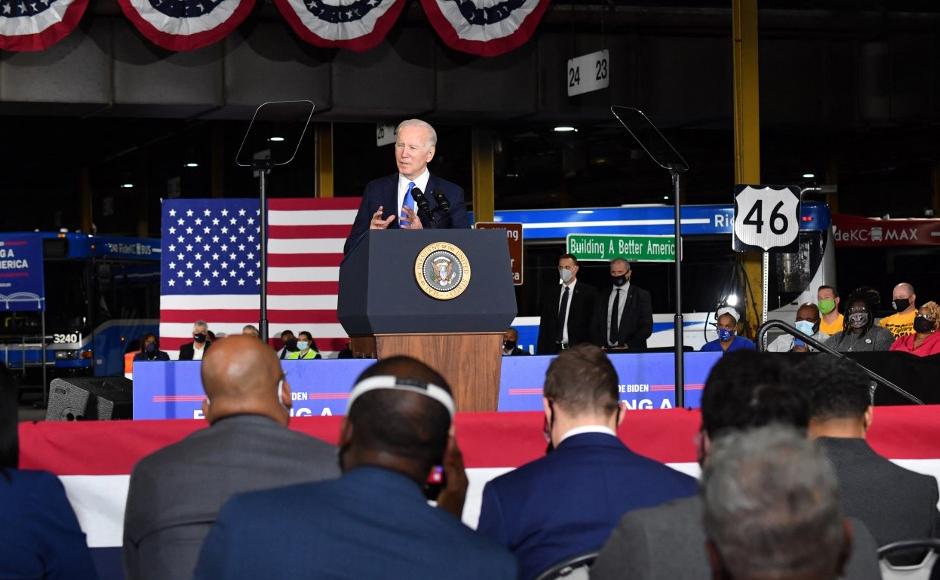 Los invitados de Biden también incluyen varias ONG, empresas, organizaciones filantrópicas y legislaturas.