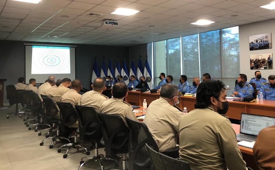 Miles de policías serán instalados durante la toma de posesión dentro y fuera del estadio Nacional.