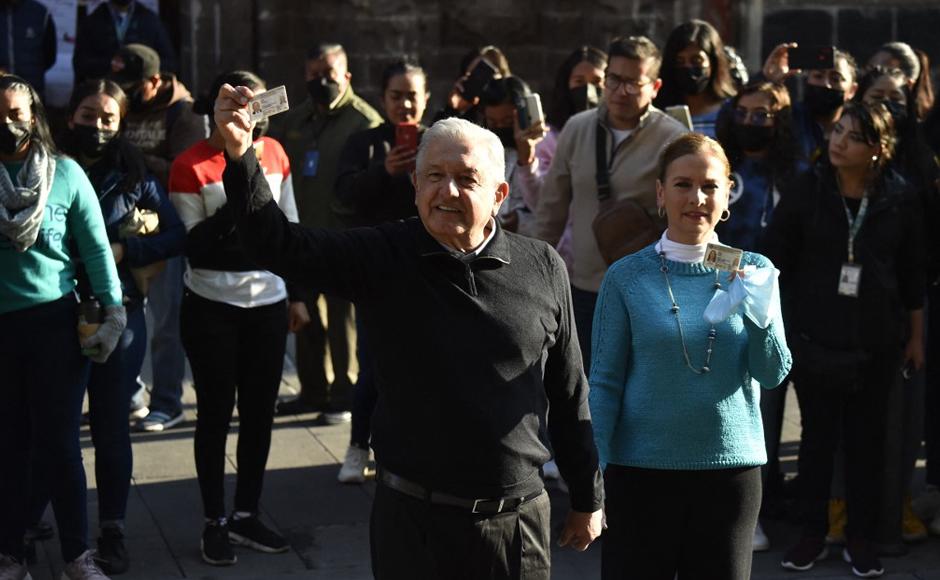 López Obrador triunfa en referendo revocatorio en México y descarta reelección