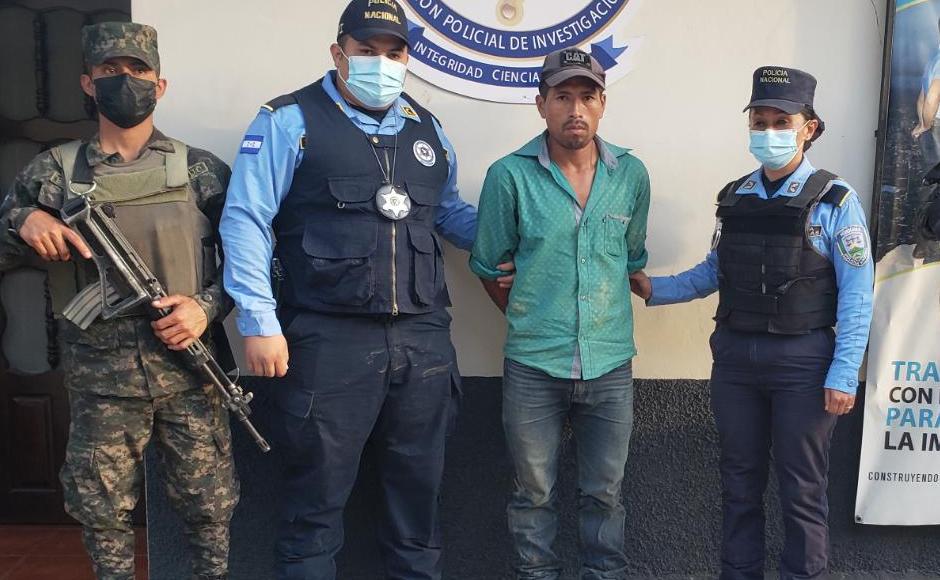 Momento en que presentaron a Melvin Amador López.