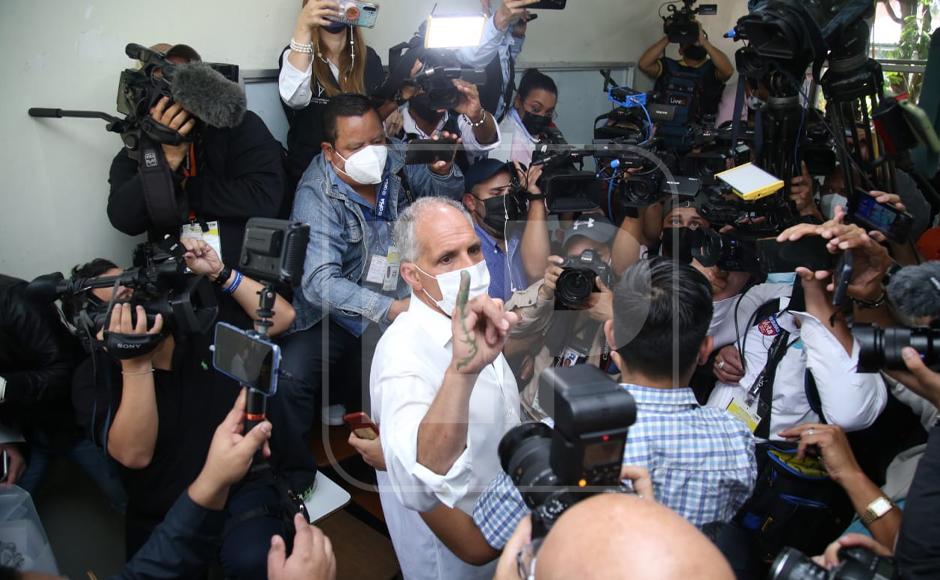 “Esperemos hasta el último momento”: Nasry Asfura al ejercer su voto