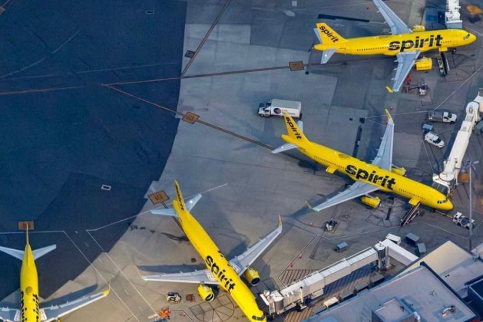 Escuela de aviación hondureña despide y agradece a Spirit Airlines