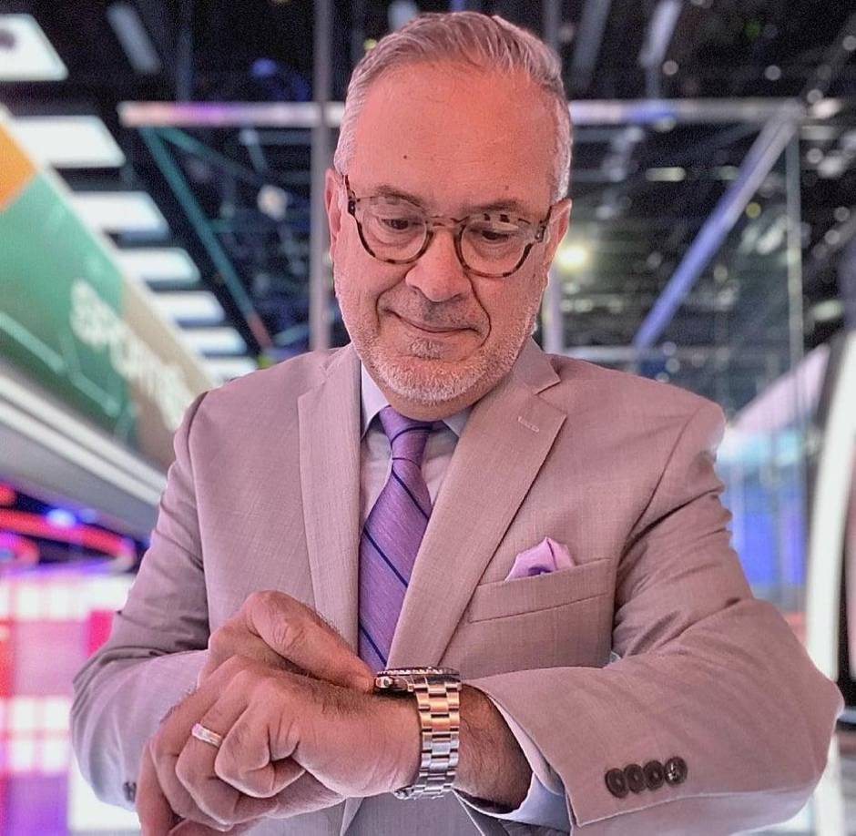 Luis Alfredo Álvarez es de los mejores periodistas de ESPN ya que comenta diferentes tipos de deportes, siendo el tenis uno de los que más disfruta.