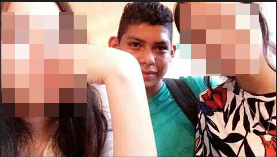 Cámaras captaron a Óscar con pasajeros cerca de su casa: 25 minutos después lo asesinaron