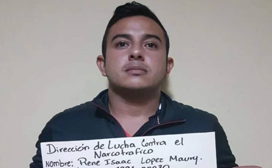 René Isaac López Maury trabajaba como un agente inmobiliario y dedicado también a la compra y venta de automóviles. Su nombre apareció en tres denuncias anónimas recibidas en los años 2015 y 2016, donde se estableció que se dedicaba al tráfico de drogas desde Honduras a Guatemala y era socio de los Valle Valle.