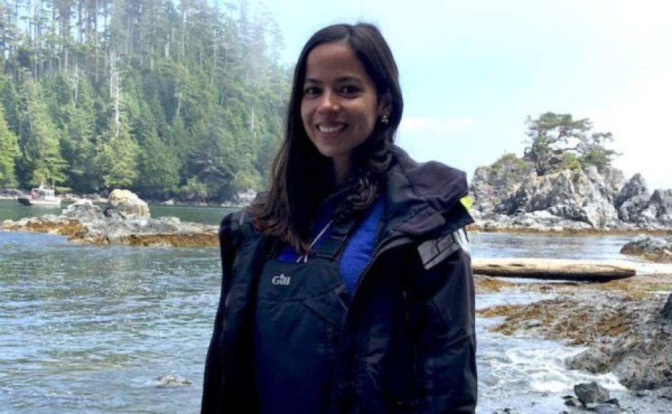 La bióloga hondureña Laura Leiva fue destacada en un artículo de la BBC Mundo luego de completar una travesía para estudiar la mayor acumulación de plástico marino del mundo denominada 'isla de basura' o 'continente de plástico' en el Océano Pacífico.<br/><br/>