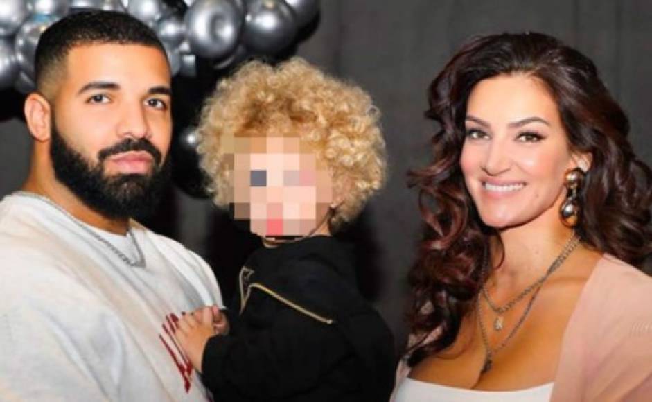 El rapero Drake se animó a compartir varias fotografías de su retoño en Instagram para confesar lo mucho que extraña a su familia durante estos días de aislamiento por el coronavirus.