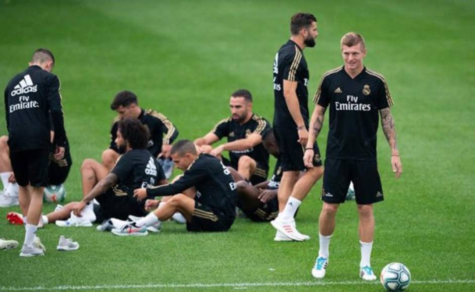 Toni Kroos es otro de los jugadores que llenó de bromas y risas la concentración.