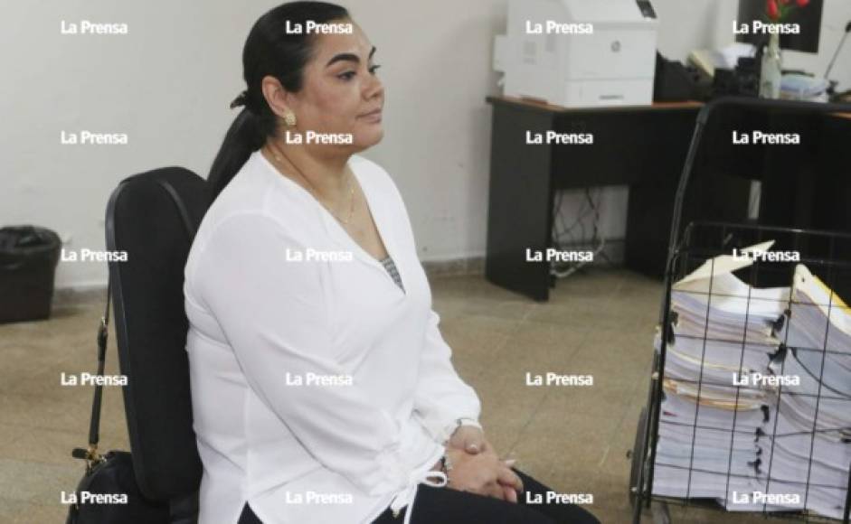 Hoy fue el segundo día del juicio contra Rosa Elena de Lobo.