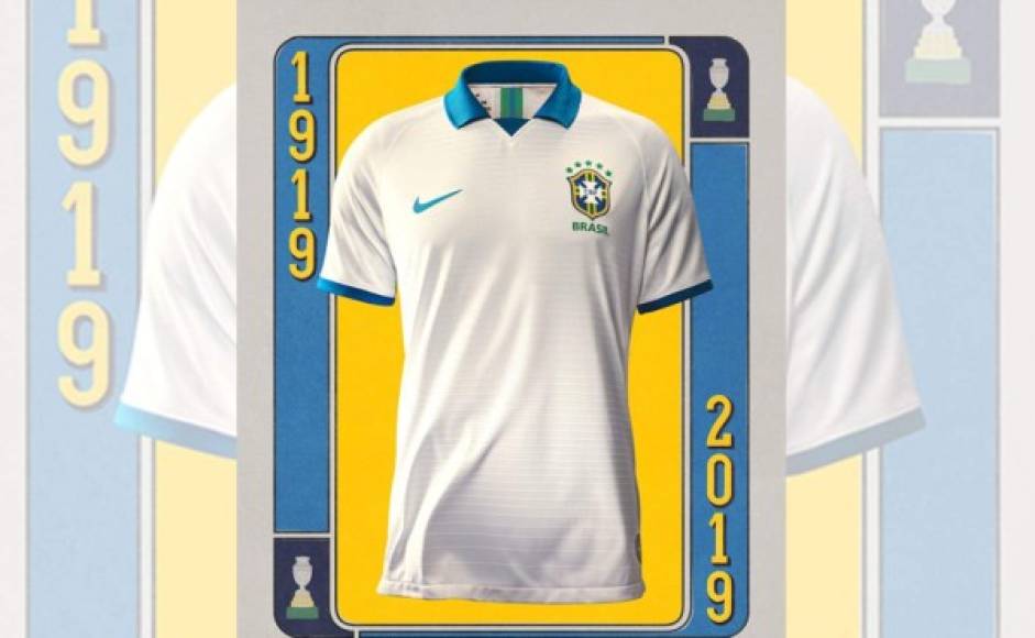 El uniforme es conmemorativo a la indumentaria que se utilizó en los años 50 cuando Brasil ganó su primer Copa del Mundo de fútbol.