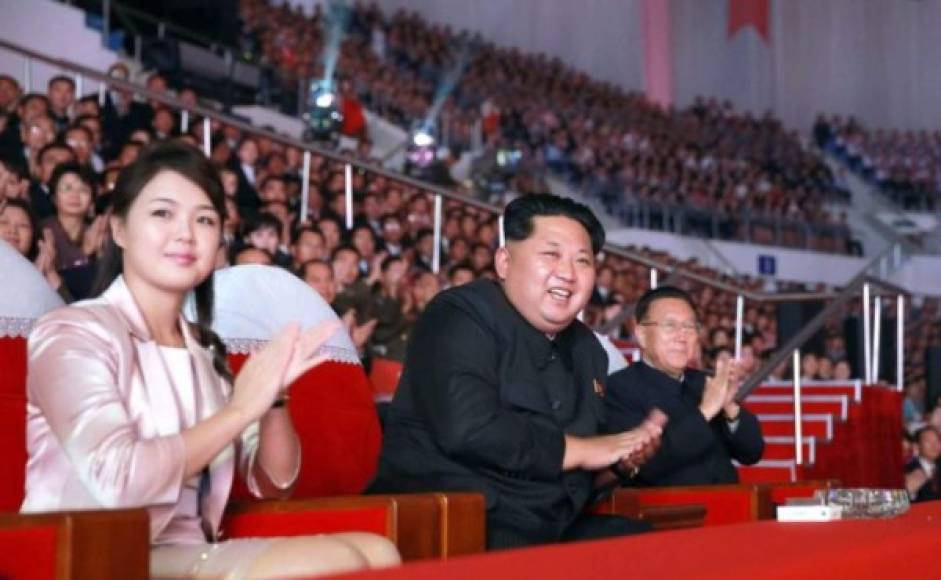 Ri Sol-ju, la esposa invisible de Kim Jong-un pero casi tan cruel como él