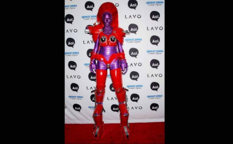 En 2010, lució disfraz de 'Transformer'.
