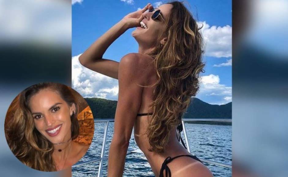 Izabel Goulart fue la envidia de las playas de Brasil mientras se relajaba en su escapada.<br/><br/>La modelo brasileña ha disfrutado de la playa desde inicio de este año y ha enviado sexys postales a través de su cuenta de Instagram.<br/>