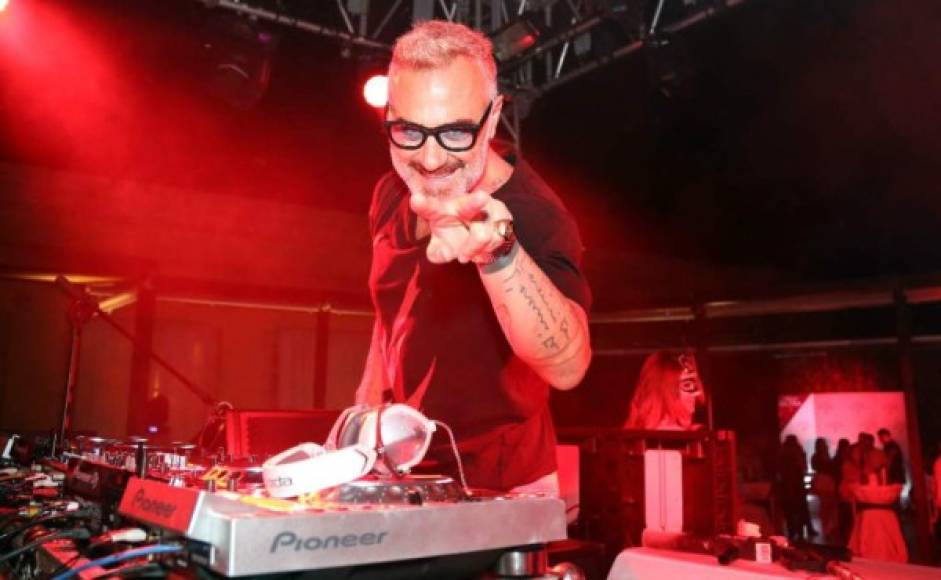 Gianluca Vacchi hizo un concierto como DJ en Tegucigalpa.