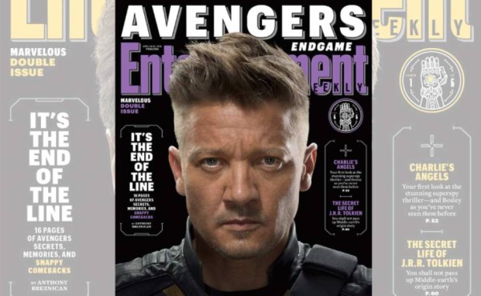 Finalmente en tono morado en las letras del nombre de la revista aparece Jeremy Renner, protagonista de Ronnin.