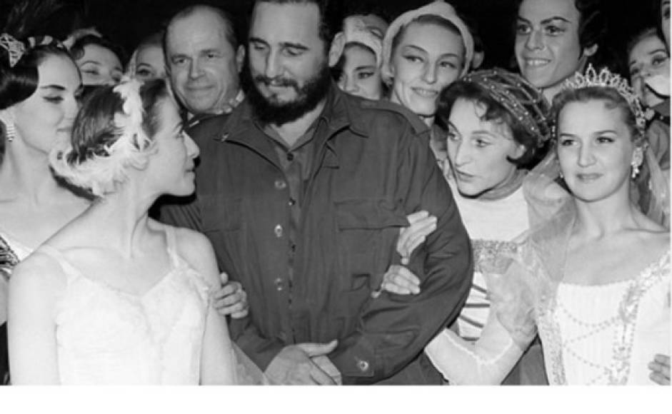 Castro prefería a las mujeres rubias, lindas y, especialmente, muy flacas. Entre las mujeres con las que estuvo hubo maestras, actrices, 'niñas mimadas' de la clase alta cubana, militantes y hasta una espía alemana que se enamoró de Castro, cuando su misión secreta era asesinarlo.