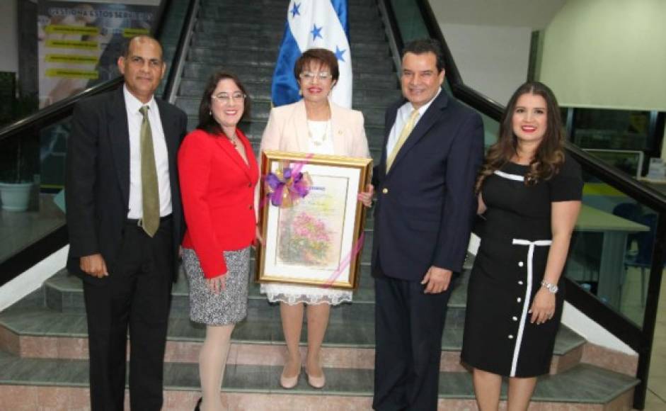 Israel Armando Rubí Prince, Ana Panting, Santa Euceda, Ramón Fuentes y Paola Maldonado.