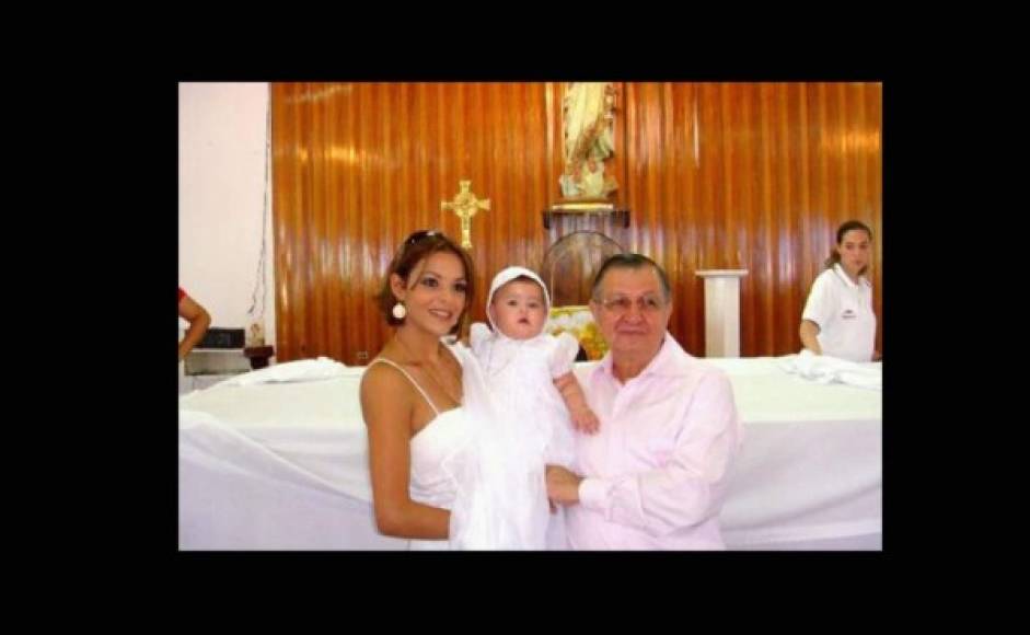 El bautismo de la hija de Nathalia Casco.