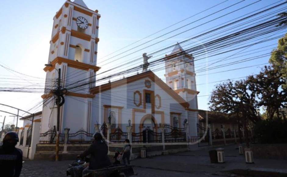 Los pobladores de La Esperanza han reaccionado enardecidos por la muerte de Keyla Martínez.