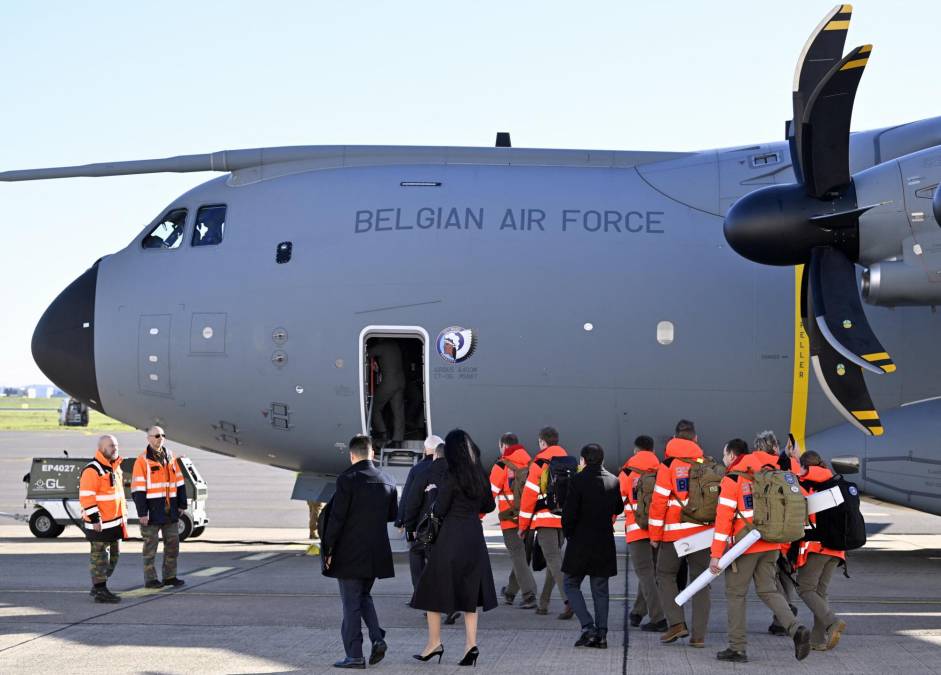 Bélgica envió un avión de la Fuerza Aérea con personal médico a Turquía.