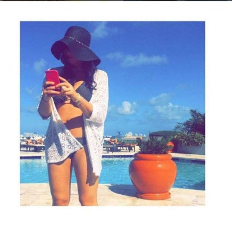 Siempre viaja con su celular. Le encanta registrar los momentos que vive.