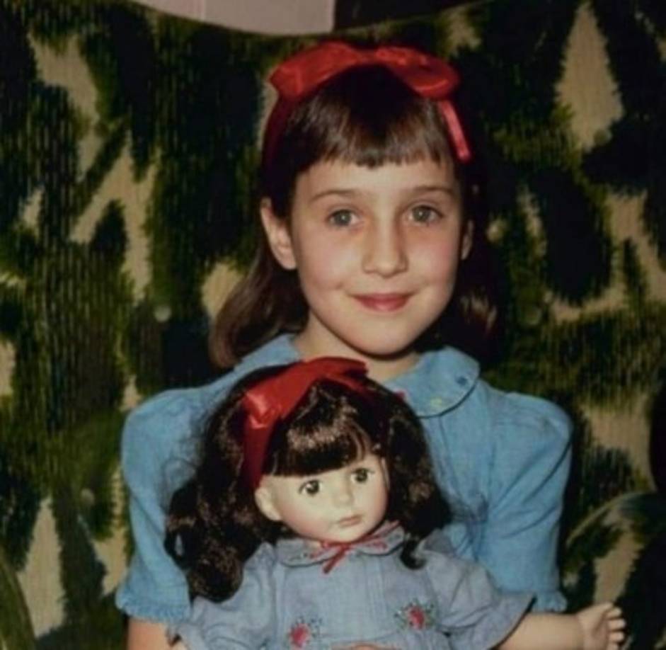 La película generó polémica dado a que Matilda tenía poderes para mover las cosas con los ojos y manos (telequinéticos) algo similar a lo que hace 11, la protagonista de la arrolladora serie de Netflix, Stranger Things.