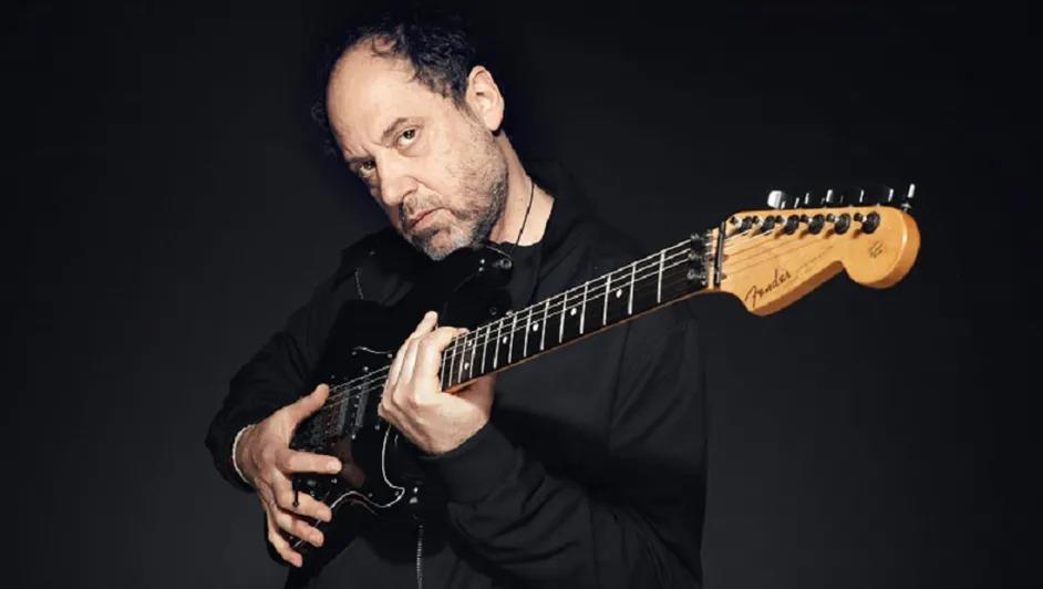 Exguitarrista de Caifanes permanece en coma tras sufrir derrame cerebral