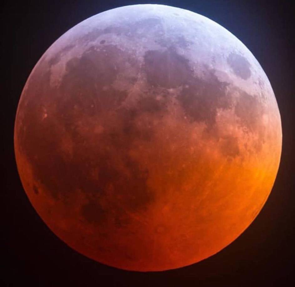 Roberto Carías detalló que este eclipse lunar también será visible el día 18 de septiembre, pero sólo se verá en un 8.5%, una pequeña sombra rojiza se verá en el disco lunar.