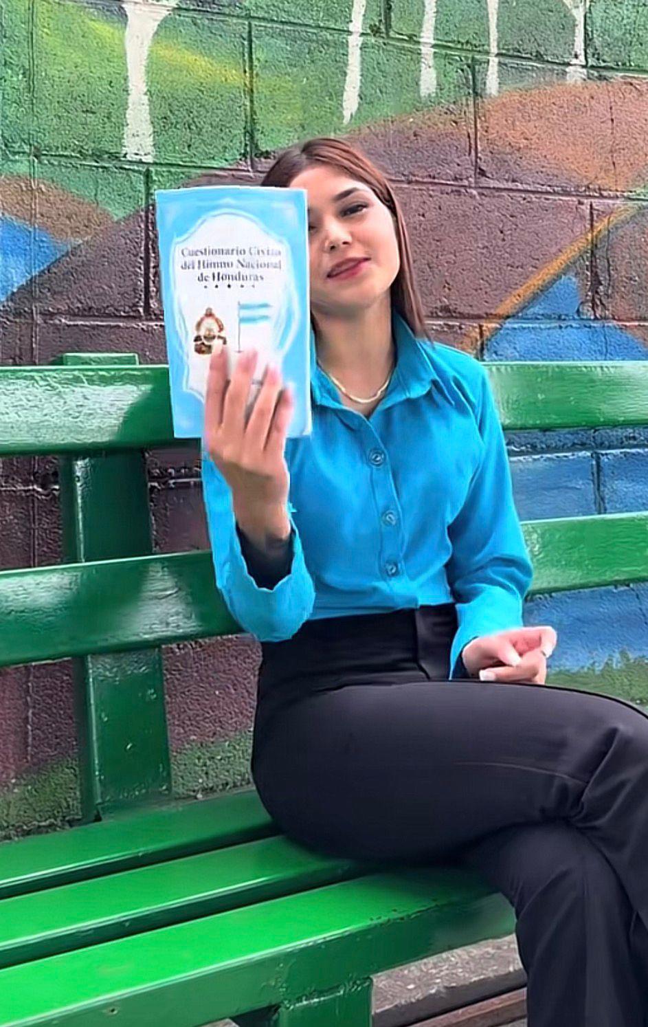 Tiktoker pide a Nasralla eliminar el examen del Himno Nacional si gana las elecciones