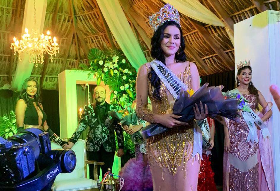 Yelsin Almendarez, de Danlí, gana la corona del Miss Honduras Mundo 2022